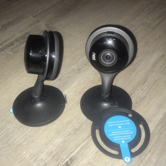 *2* Nest Cam Security Camera 1080p - Picture 3 of 3